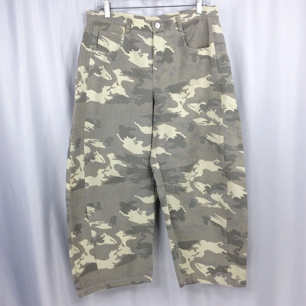 Urban Daizy Barrel Leg Crop Camo Jeans Women's Size Large Gray Ivory High Waist - Picture 1 of 7